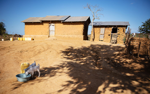 Hus_Gloria_kilifi_hansbach_oxfam-133_825x520px.jpg