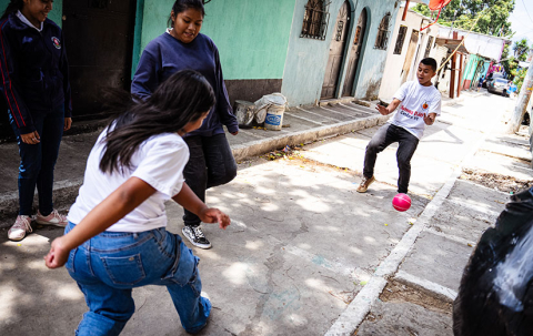 Roni_Mezquital_Guate_Guatemala_foto_HansBach-1451.jpg-825x520px.jpg